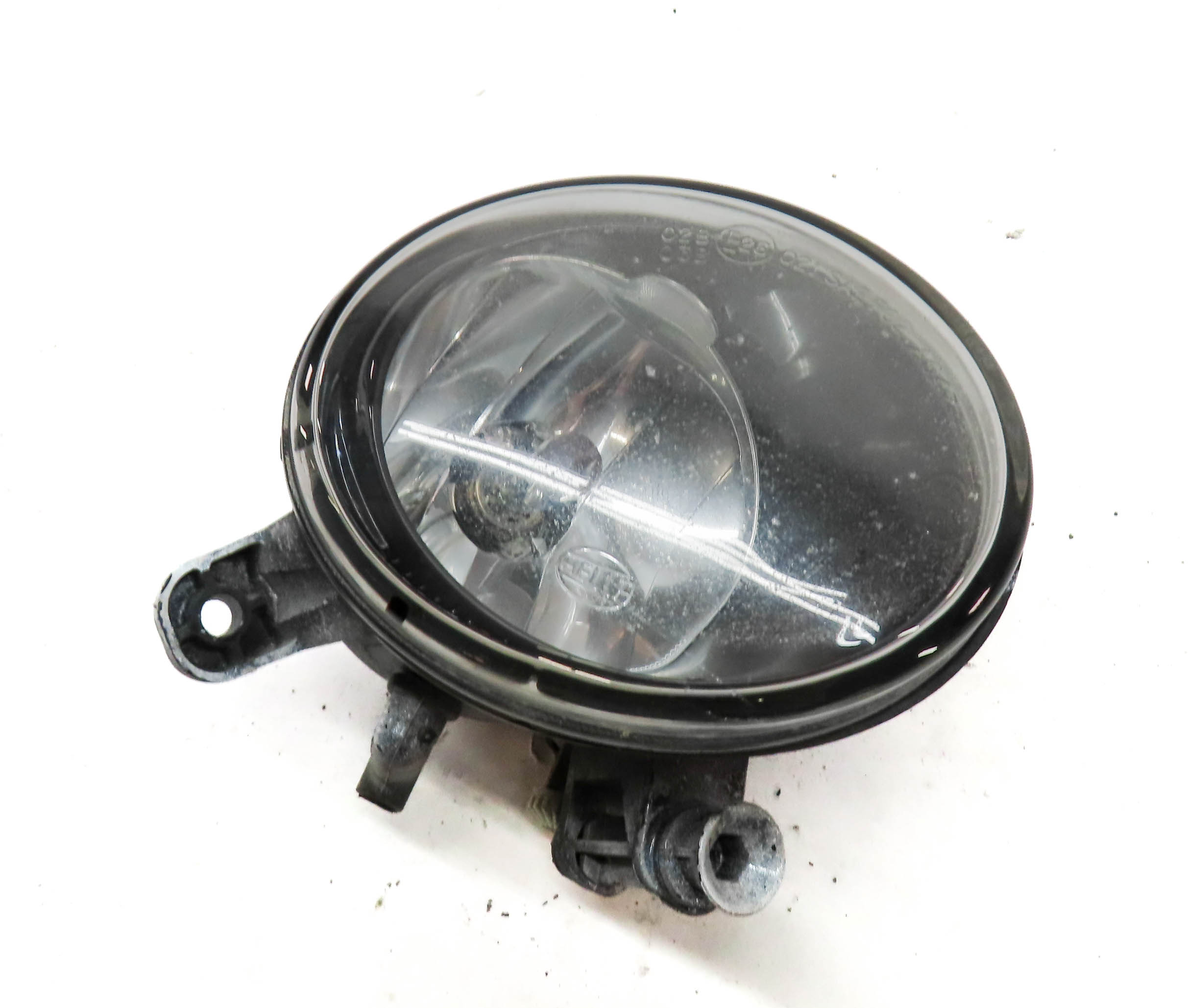 09-17 AUDI A4 A6 Q5 S4 (B8 8K 8R C7) FRONT RIGHT PASSENGER FOGLIGHT LIGHT LAMP — exact item pictured